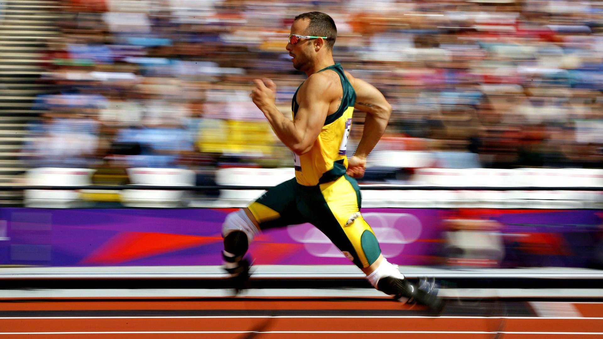 开云体育网址-亚洲足球盛事持续进行，激烈对抗令球迷热血澎湃，亚洲足球赛事